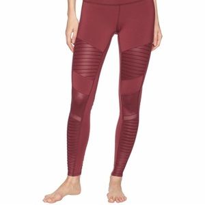 Brand New Alo Yoga Burgundy leggings